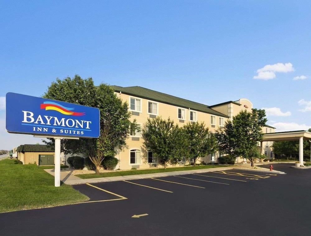 Comfort Inn Dekalb - Adjacent The University Luaran gambar