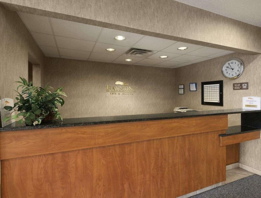 Comfort Inn Dekalb - Adjacent The University Luaran gambar