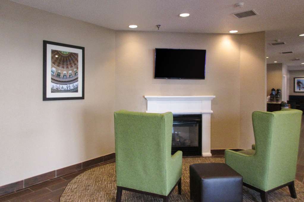 Comfort Inn Dekalb - Adjacent The University Dalaman gambar