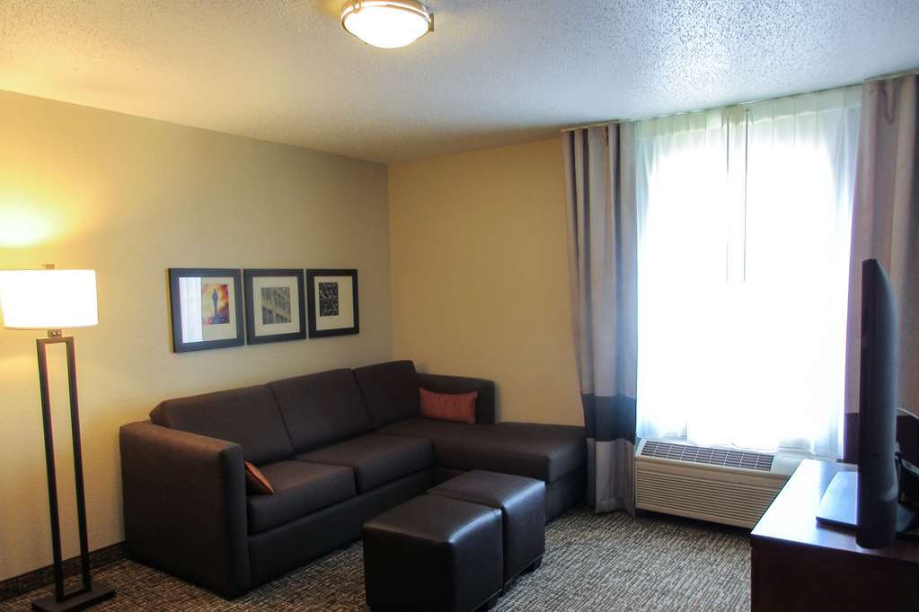 Comfort Inn Dekalb - Adjacent The University Bilik gambar